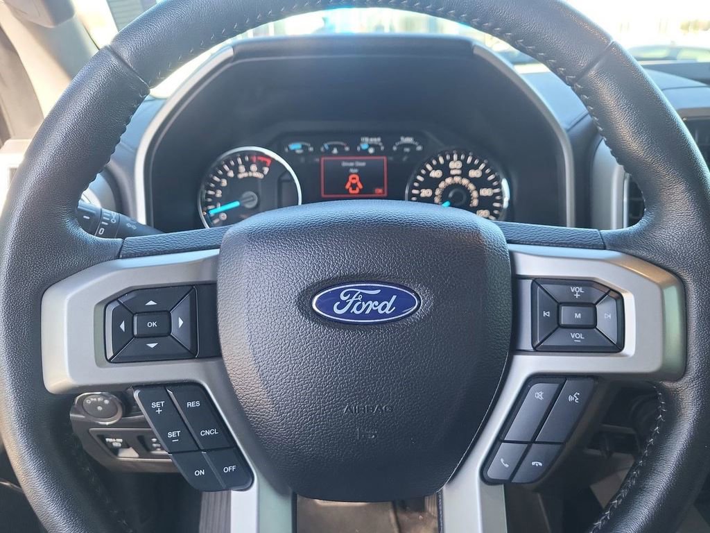 Used 2018 Ford F150 Lariat w/ Equipment Group 502A Luxury image 18