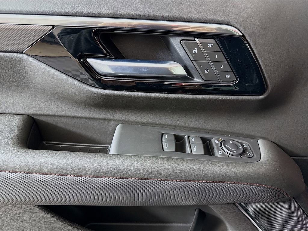 New 2026 Chevrolet Tahoe RST w/ Comfort Package image 18