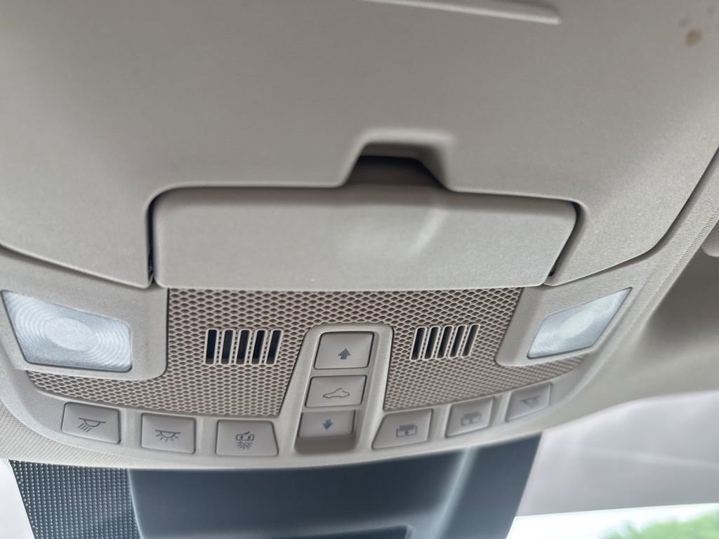 Used 2018 Ford Expedition Limited w/ Equipment Group 302A AWD/4WD image 20