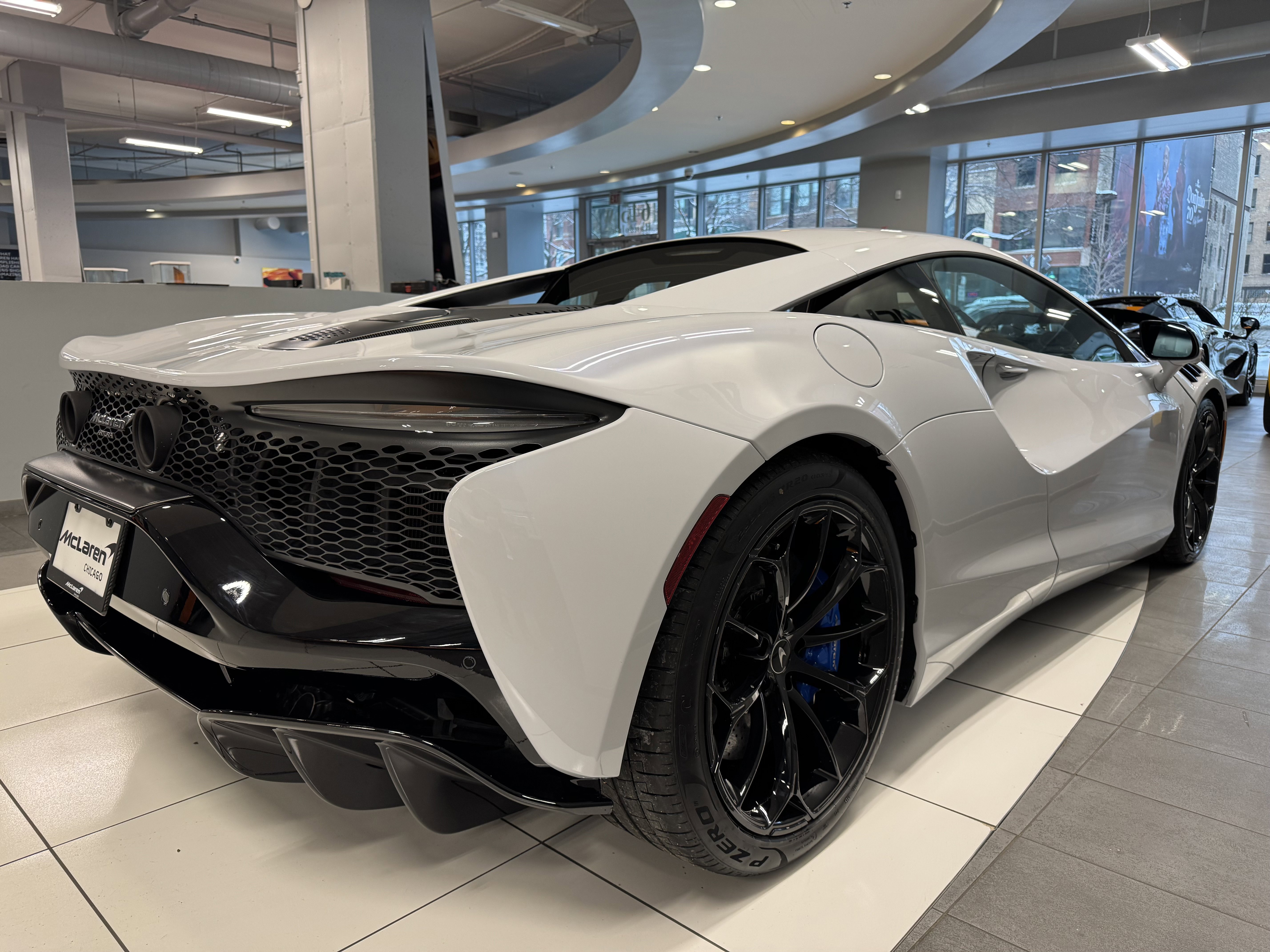 New 2026 McLaren Artura image 6