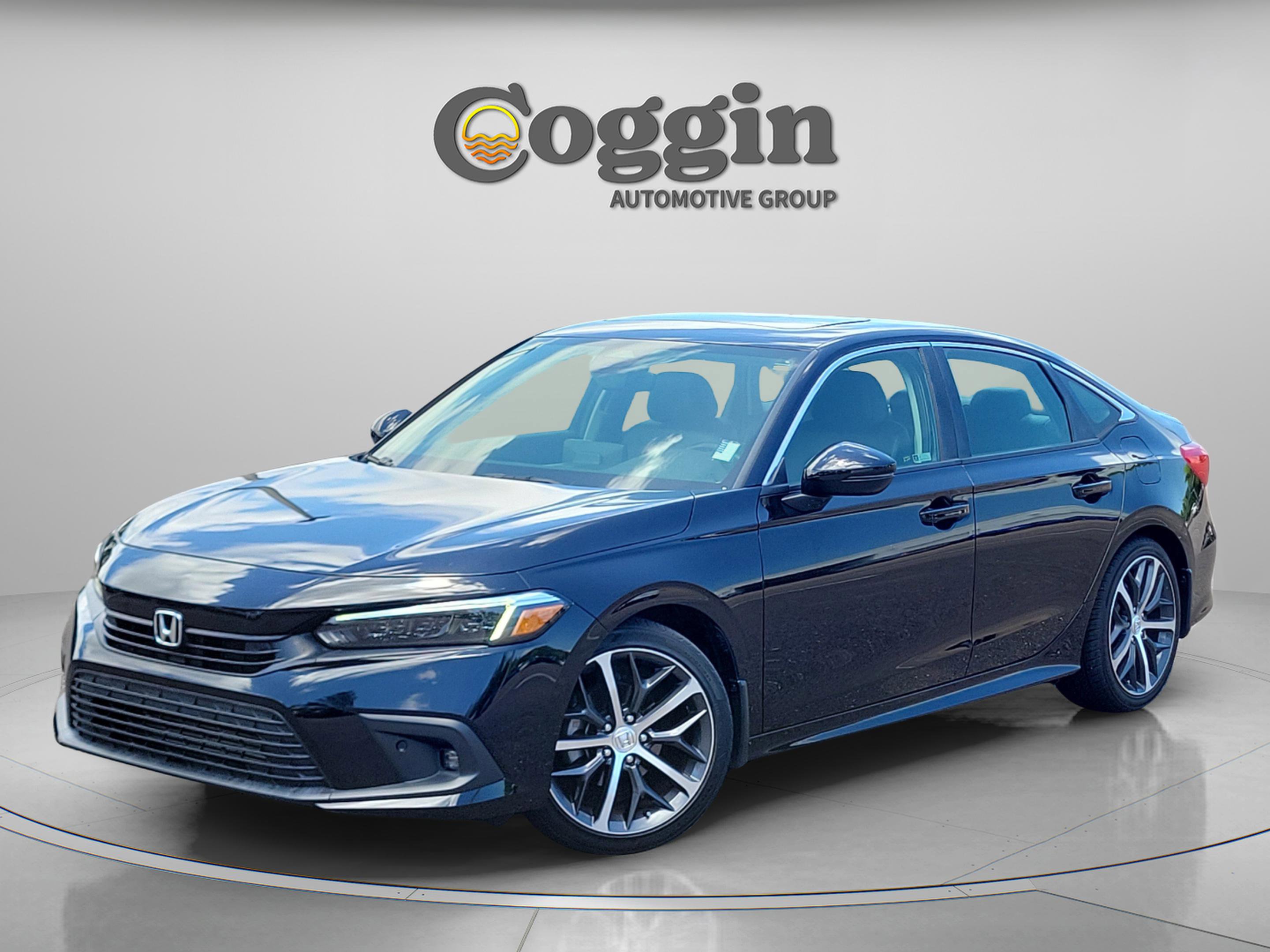 Used 2022 Honda Civic Touring image 1