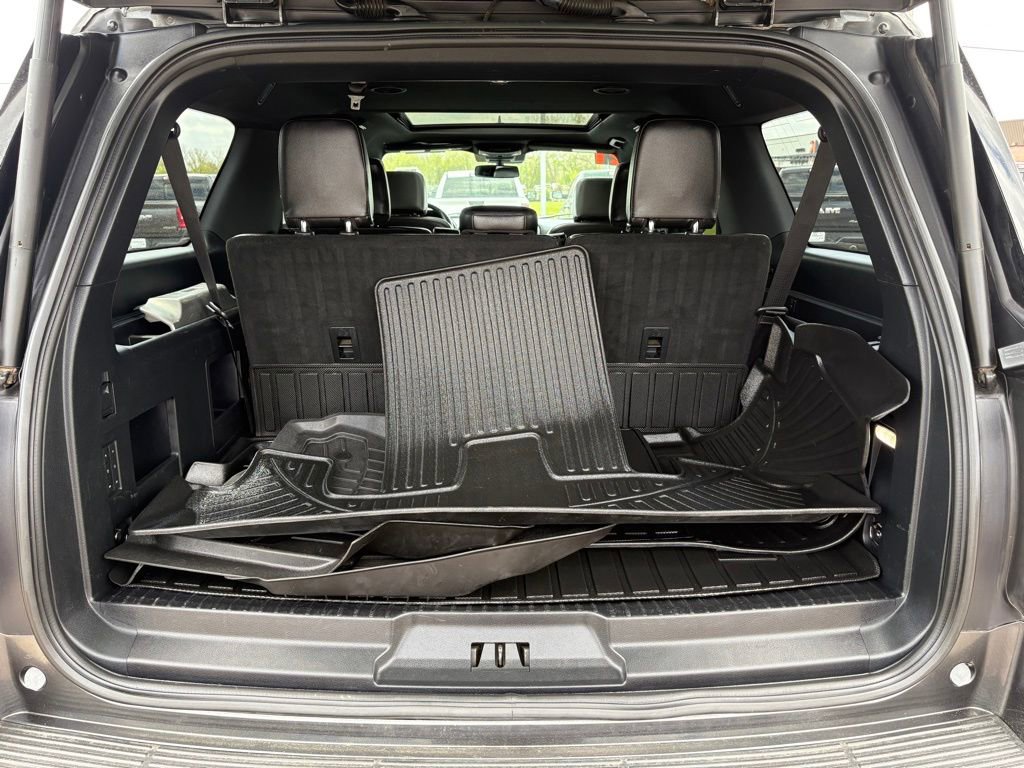 Used 2021 Ford Expedition Max XLT AWD/4WD image 6