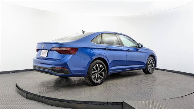 Used 2022 Volkswagen Jetta S FWD image 8
