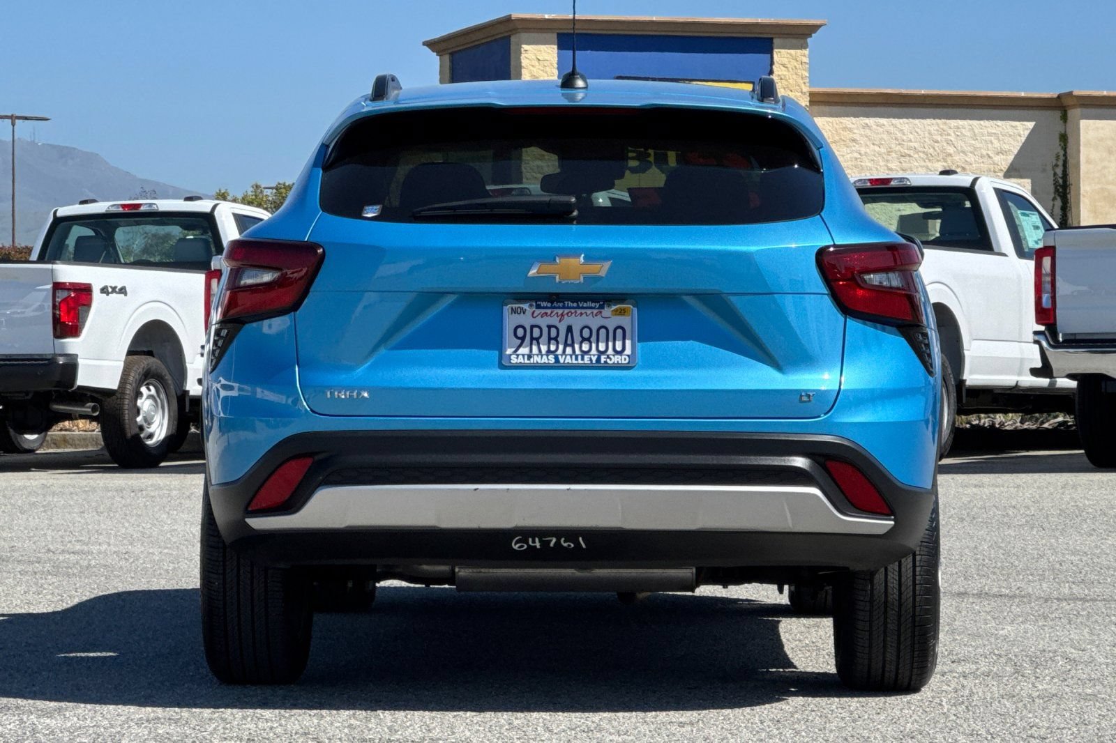 Used 2025 Chevrolet Trax LT FWD image 5