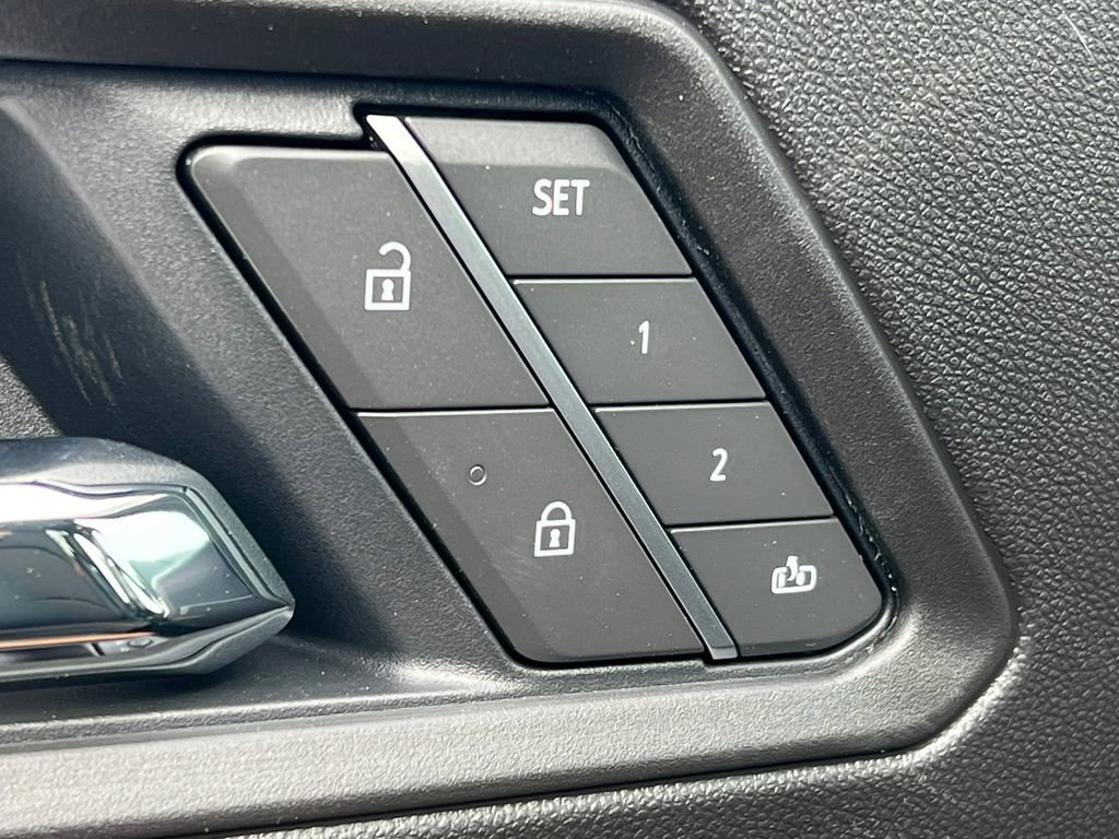 New 2026 GMC Canyon AT4 w/ Technology Plus Package image 21