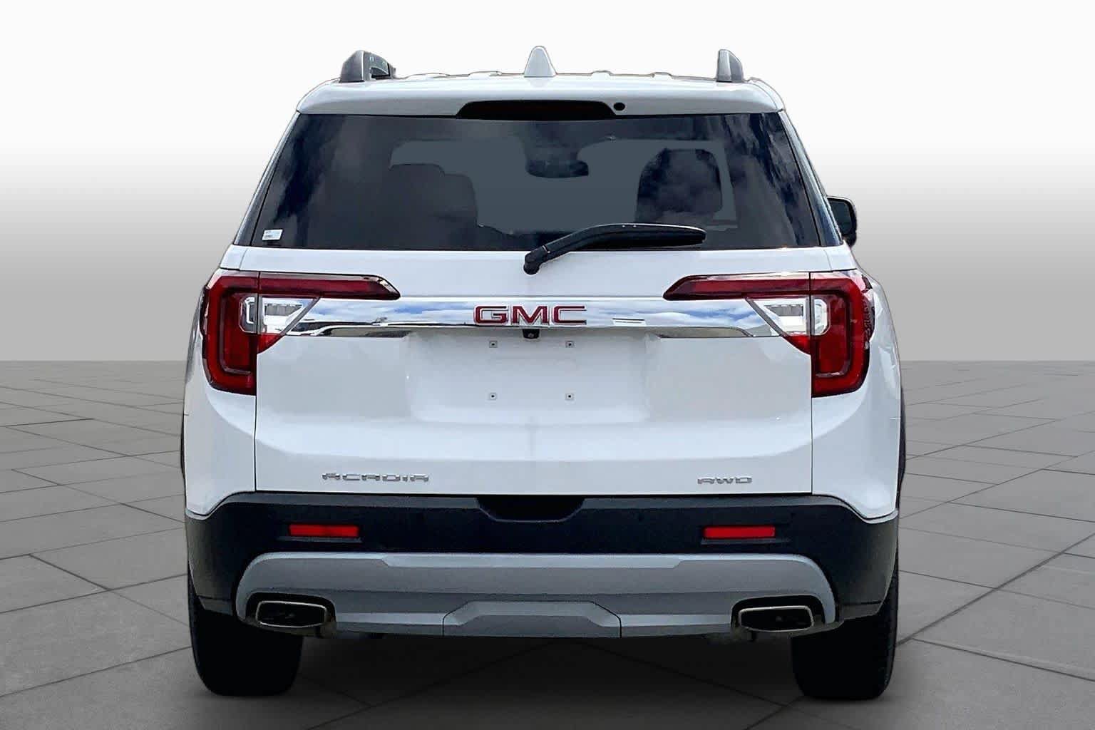 Used 2023 GMC Acadia SLE w/ Driver Convenience Package AWD/4WD image 5