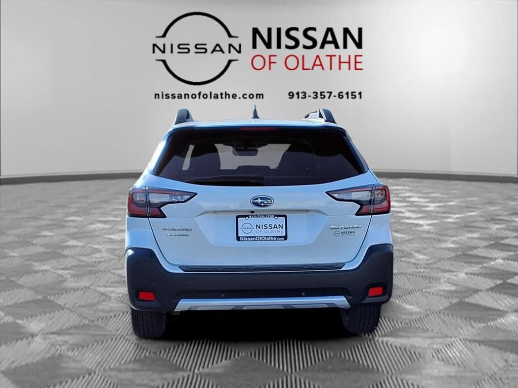 Used 2024 Subaru Outback Limited image 32