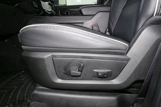 Used 2025 RAM 3500 Limited AWD/4WD image 39