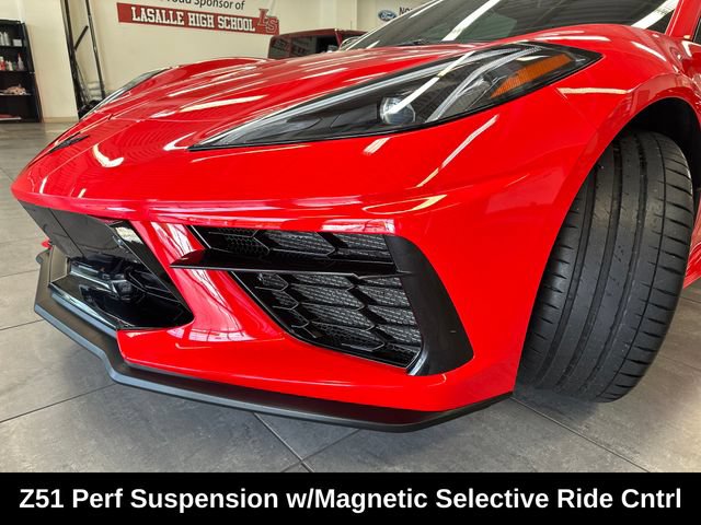 Used 2024 Chevrolet Corvette Stingray Preferred Cpe w/ Z51 Performance Package RWD image 15