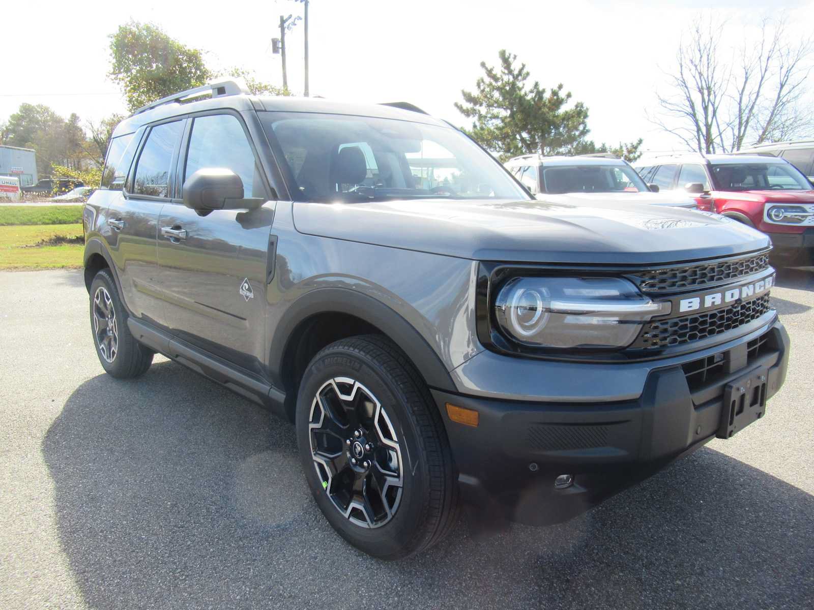 New 2025 Ford Bronco Sport Outer Banks w/ Outer Banks Tech Package+ AWD/4WD image 3