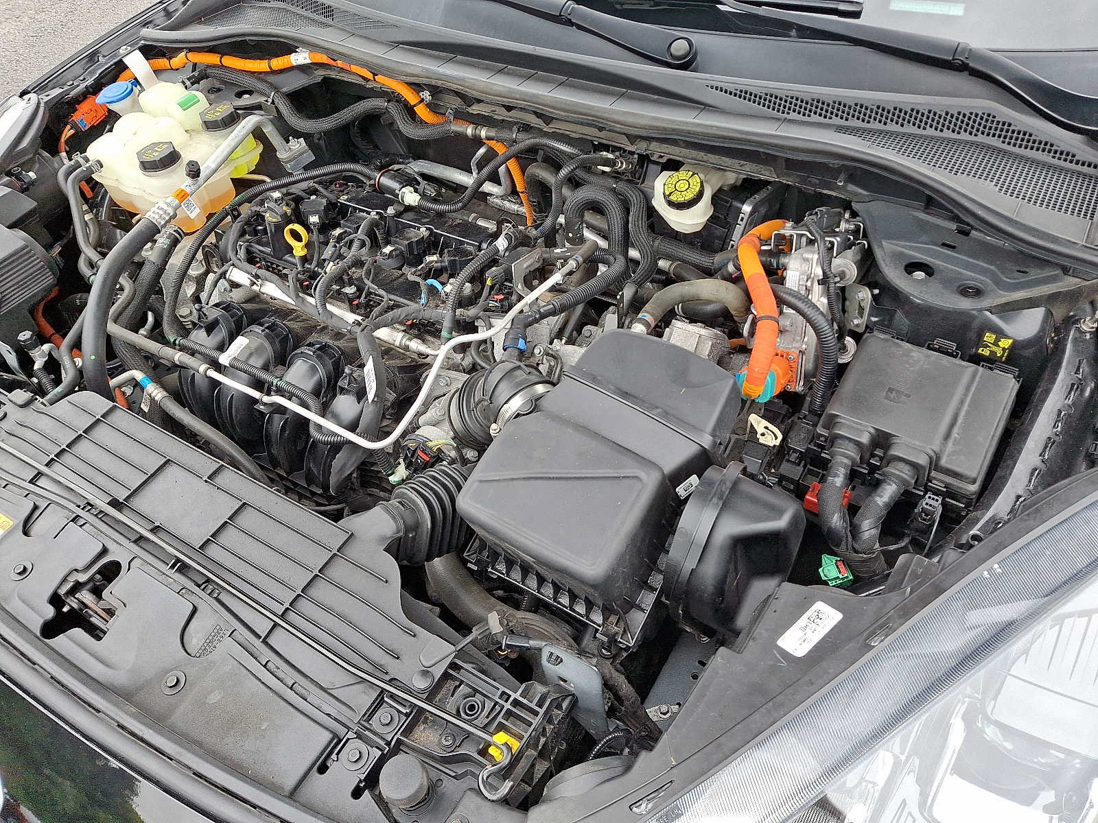 Used 2022 Ford Escape SE AWD/4WD image 27