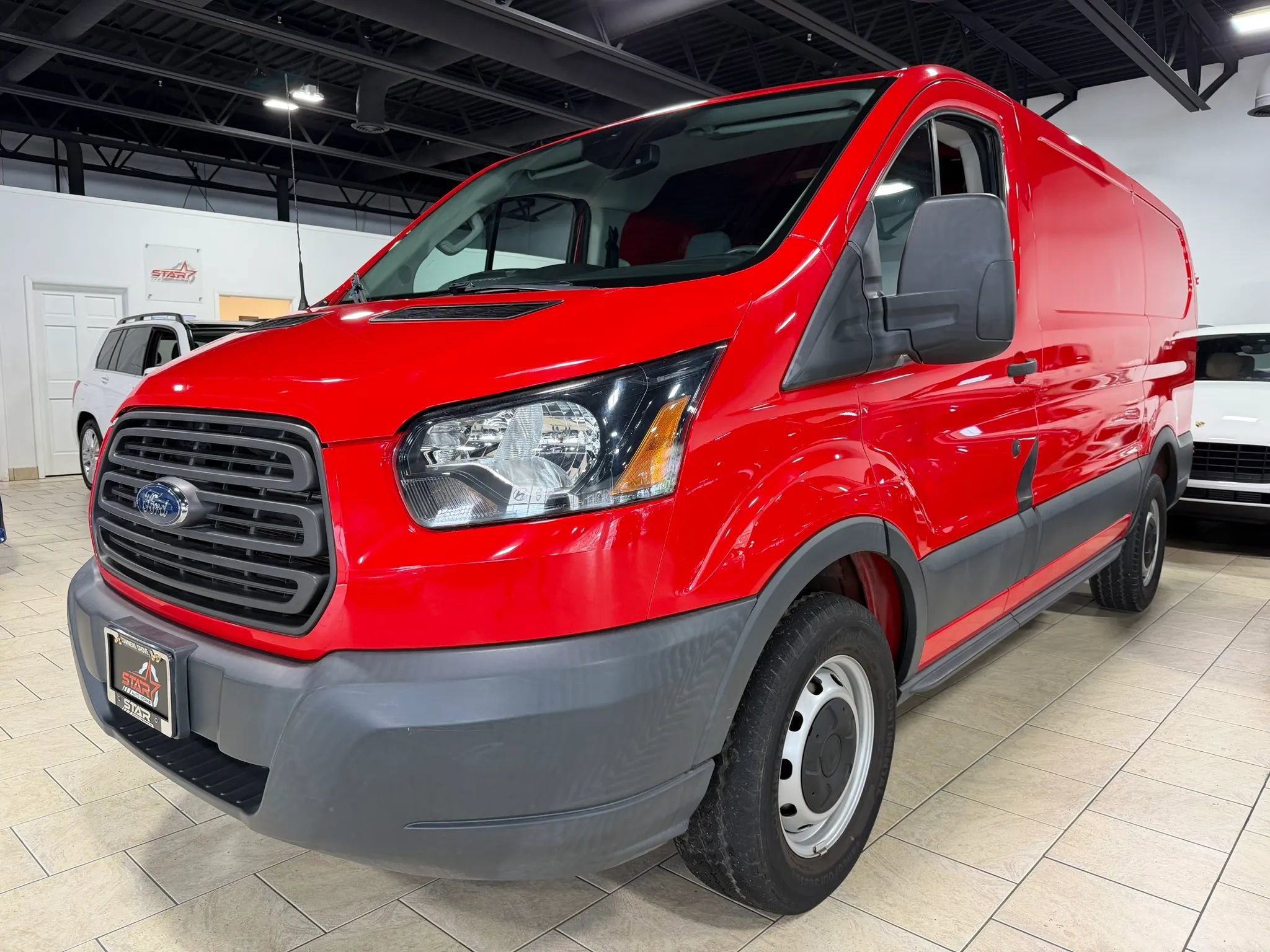 Used 2016 Ford Transit 150 130 Low Roof RWD image 9