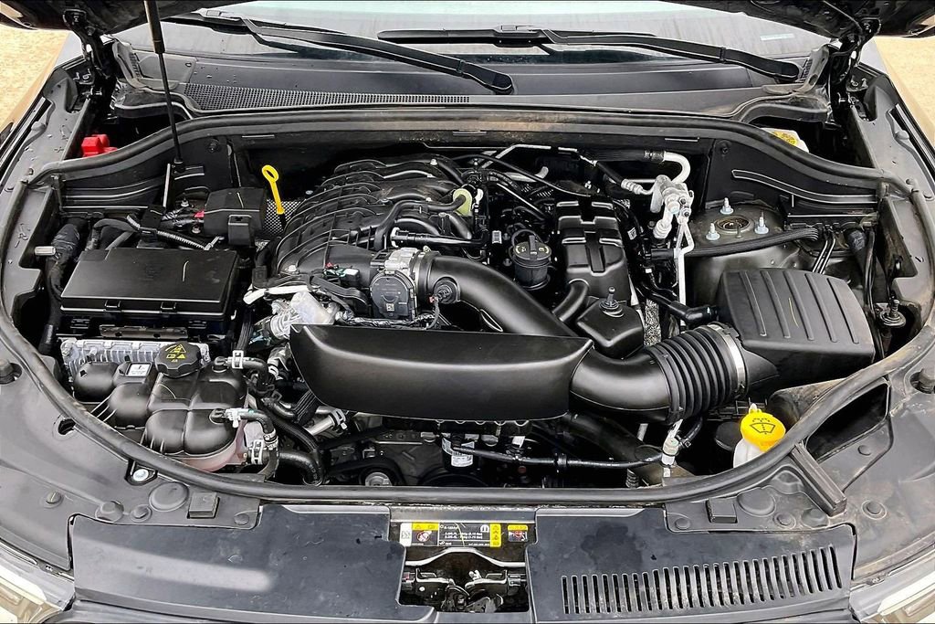 Used 2025 Dodge Durango GT AWD/4WD image 10