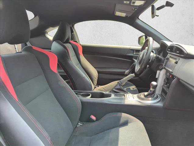 Used 2015 Scion FR-S RWD image 16