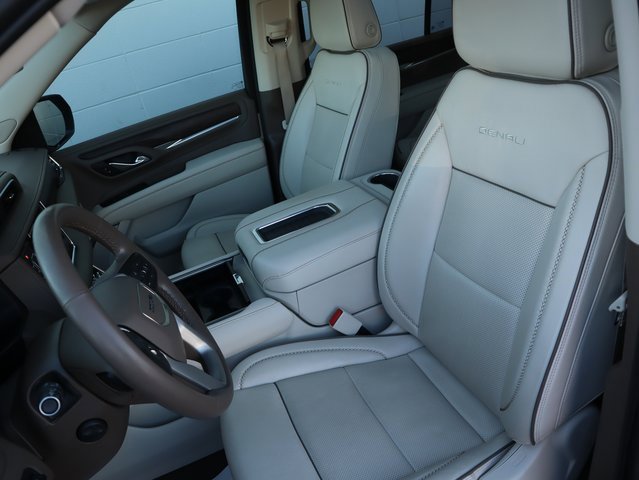 Certified 2023 GMC Yukon Denali w/ Max Trailering Package image 29
