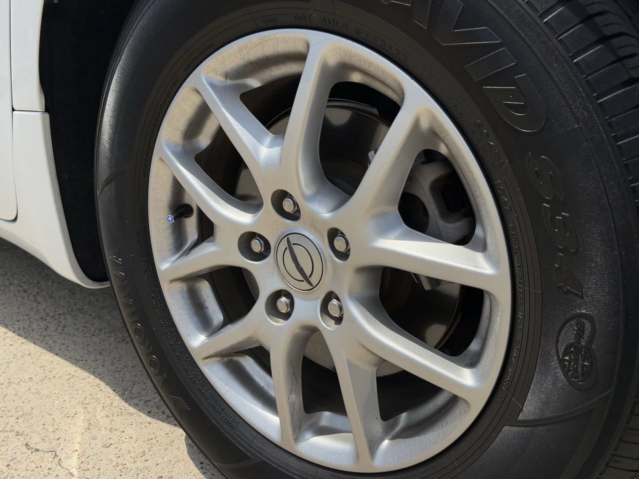 Used 2024 Chrysler Pacifica Touring-L FWD image 10