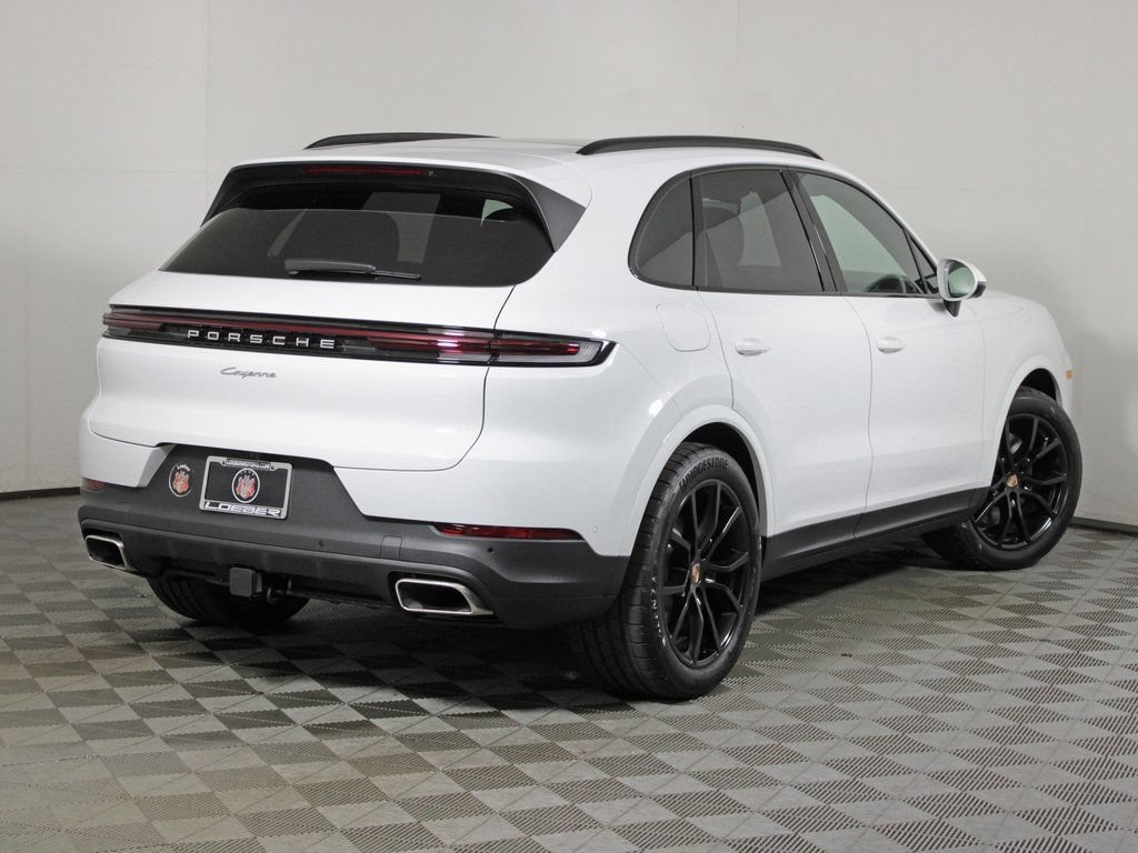 Certified 2026 Porsche Cayenne AWD/4WD image 7