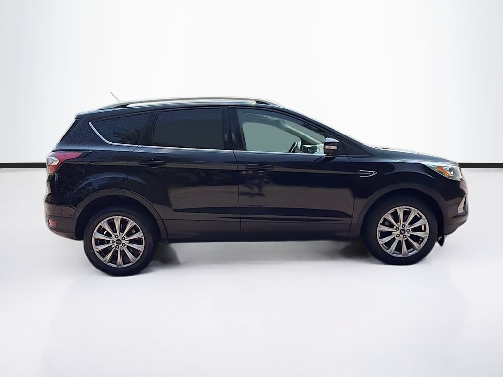 Used 2017 Ford Escape Titanium AWD/4WD image 4