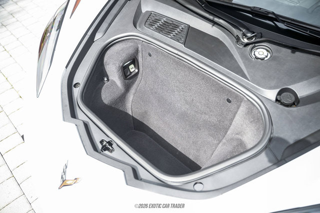 Used 2020 Chevrolet Corvette Stingray Premium Cpe w/ 3LT Preferred Equipment Group RWD image 61