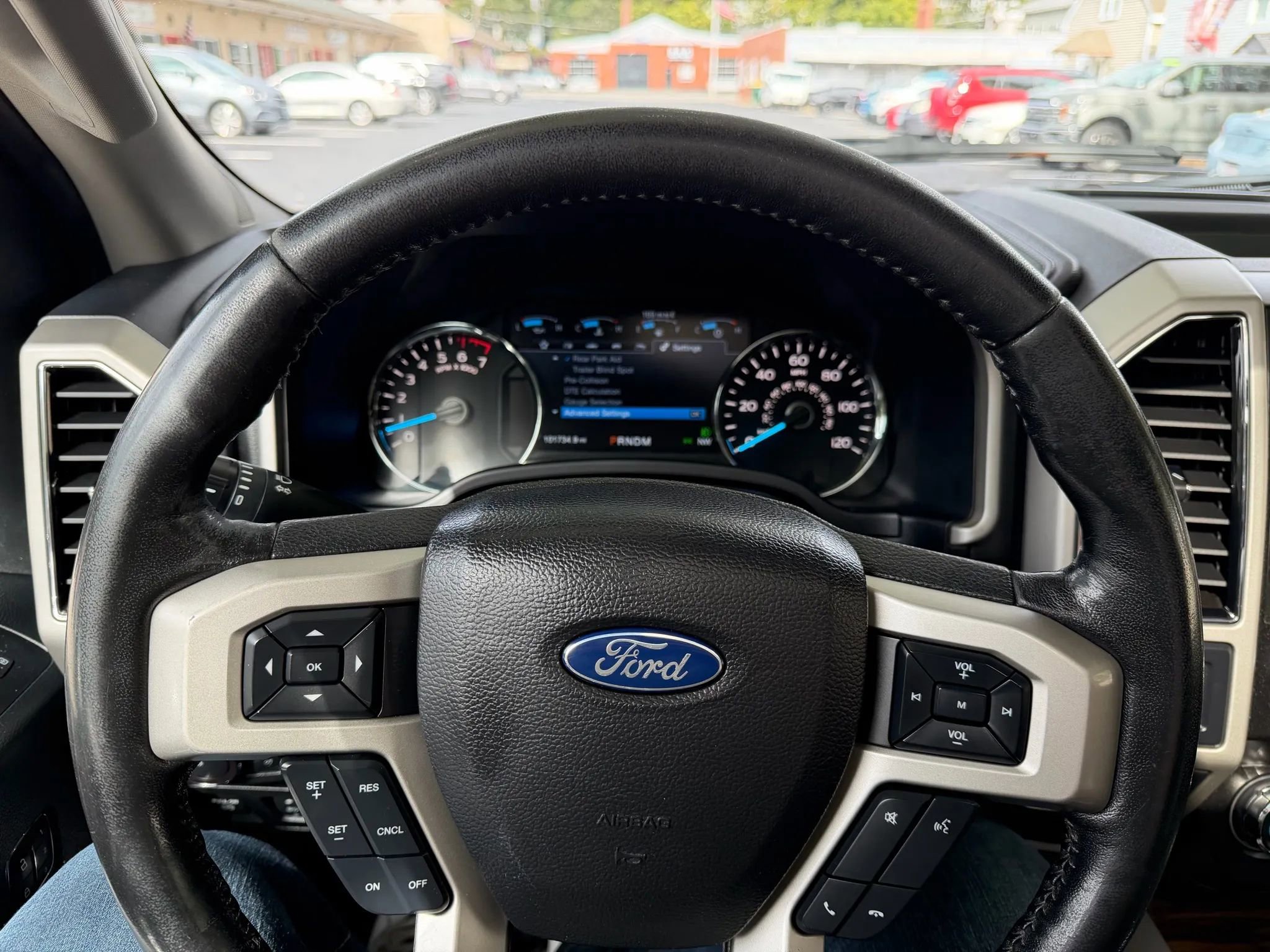 Used 2019 Ford F150 Lariat image 43