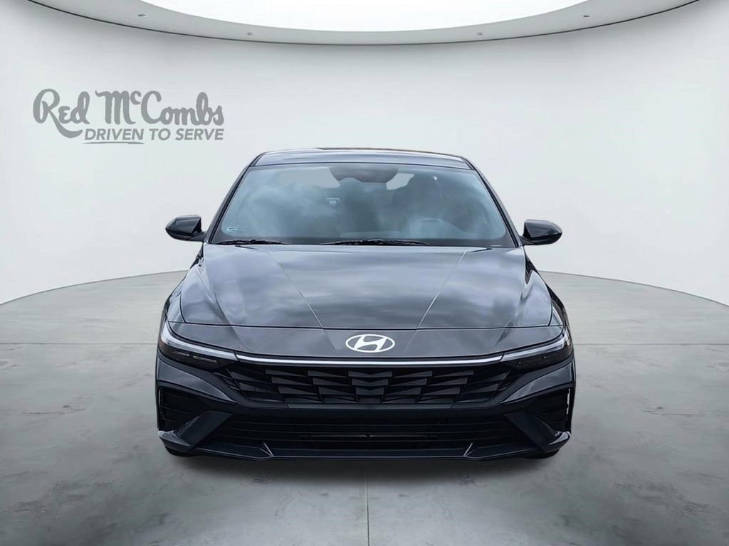 Certified 2026 Hyundai Elantra Sport image 8