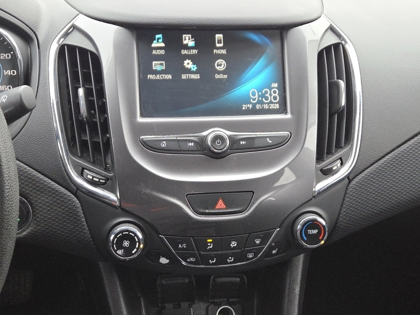 Used 2016 Chevrolet Cruze LT w/ Convenience Package image 28