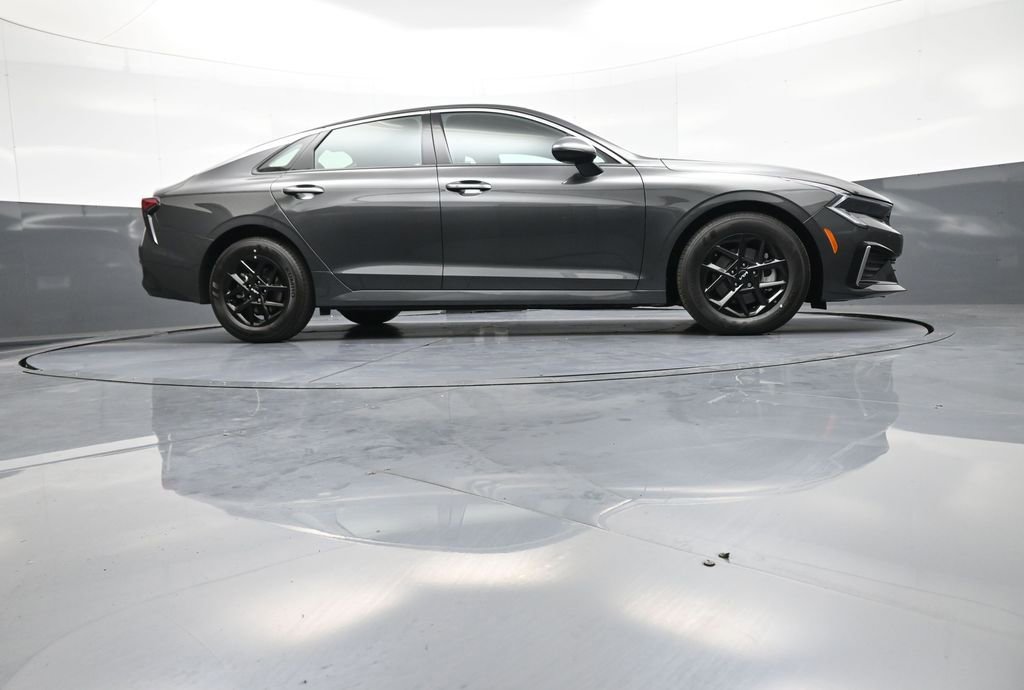 New 2026 Kia K5 LXS FWD image 28