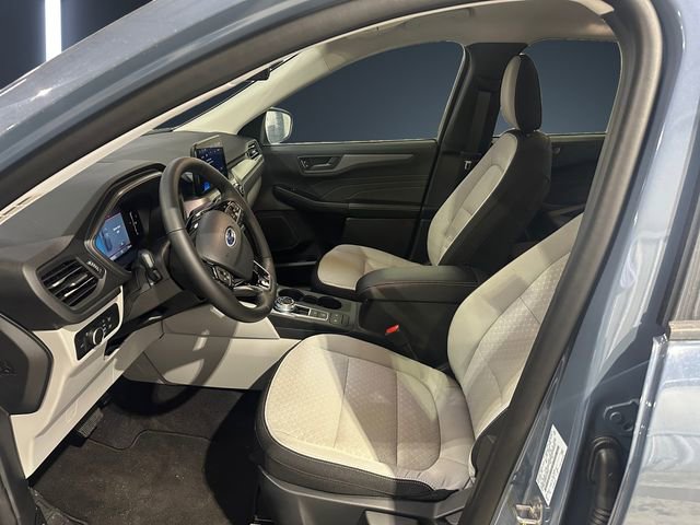 New 2026 Ford Escape Active w/ Cold Weather Package AWD/4WD image 32
