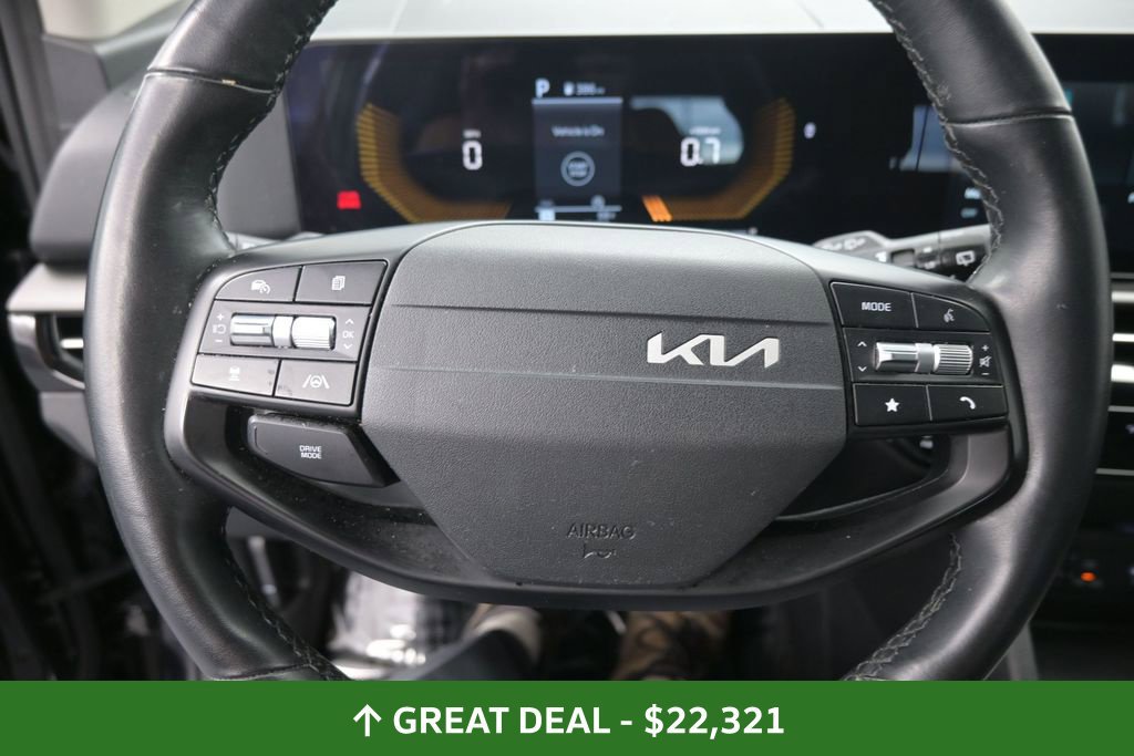Used 2026 Kia Sportage LX FWD image 39