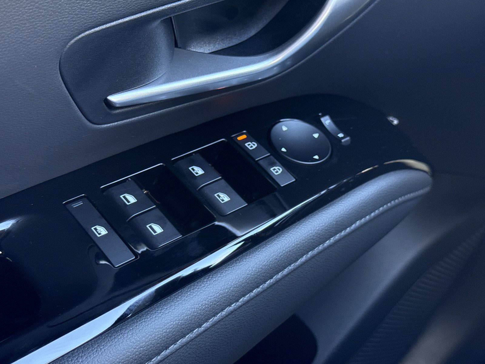 New 2026 Hyundai Santa Cruz XRT AWD/4WD image 15