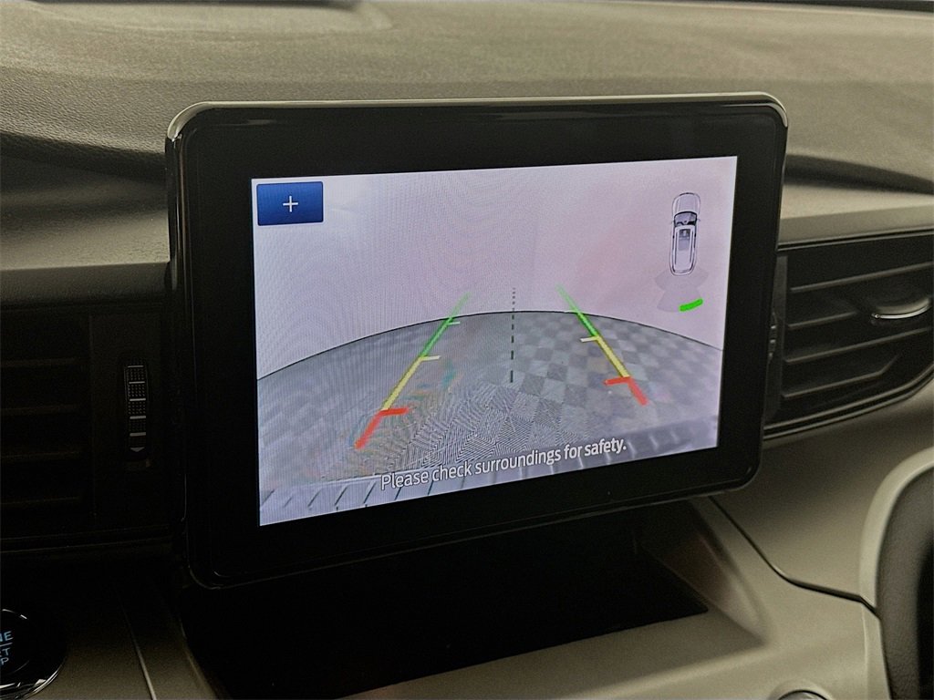 Used 2022 Ford Explorer XLT image 20