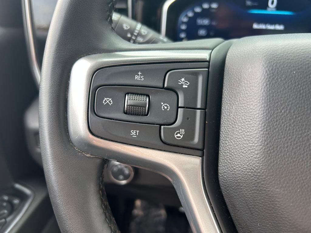 Used 2024 Chevrolet Silverado 1500 LT AWD/4WD image 18