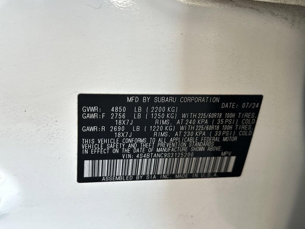 Used 2025 Subaru Outback Limited AWD/4WD image 40