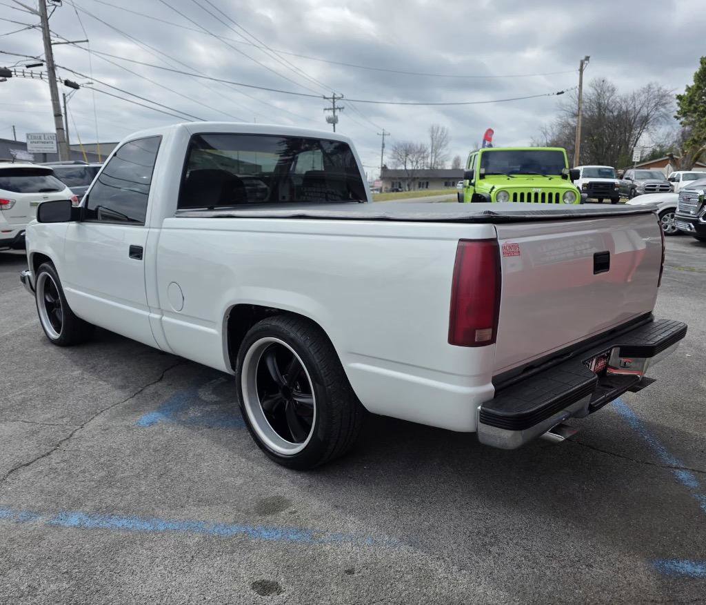 Used 1988 GMC Sierra 1500 2WD Regular Cab image 8