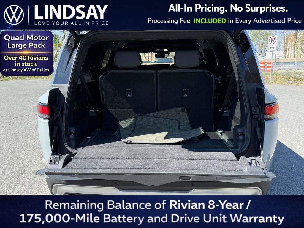 Used 2022 Rivian R1S Launch Edition image 12