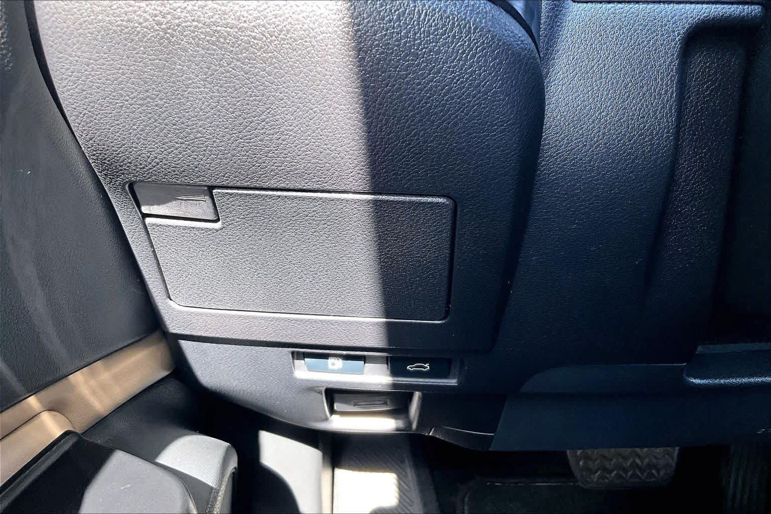 Used 2021 Lexus ES 350 w/ Premium Package FWD image 34