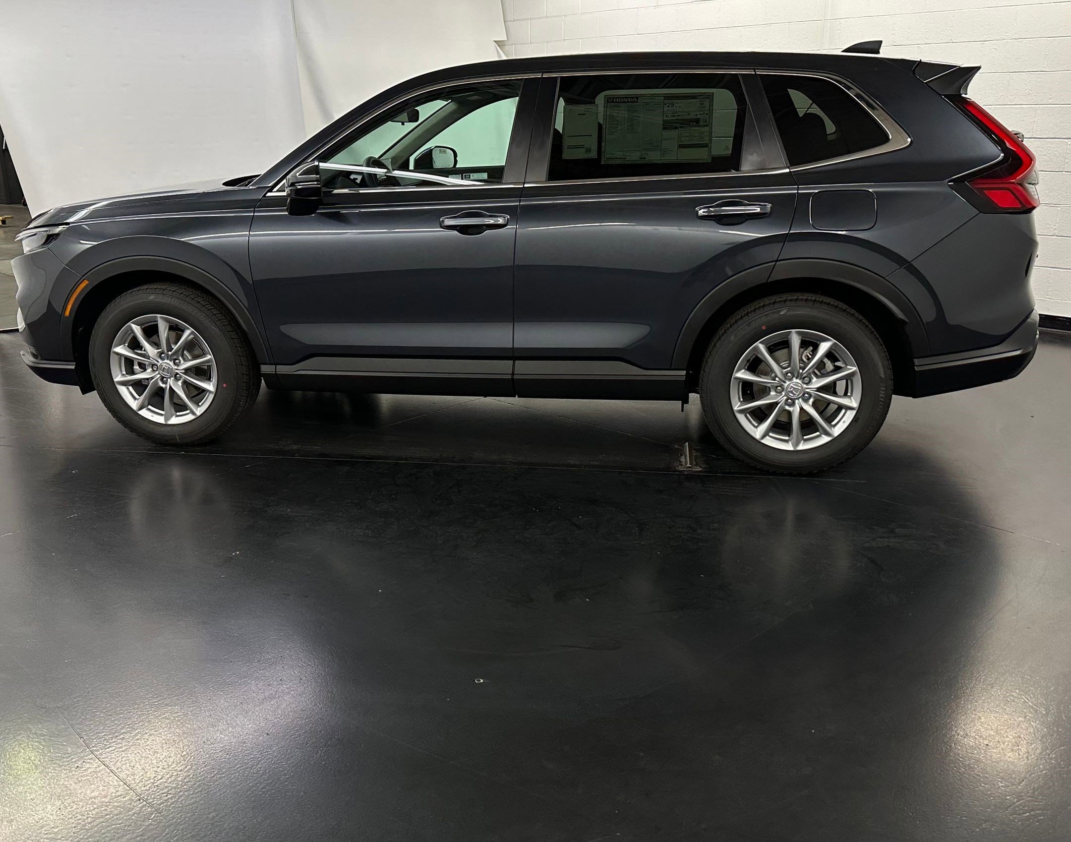 New 2026 Honda CR-V EX image 2