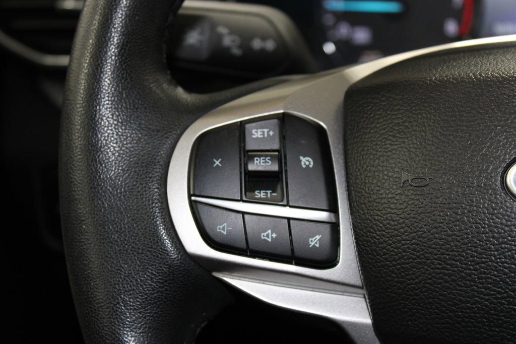 Used 2023 Ford Explorer XLT w/ Equipment Group 202A image 35