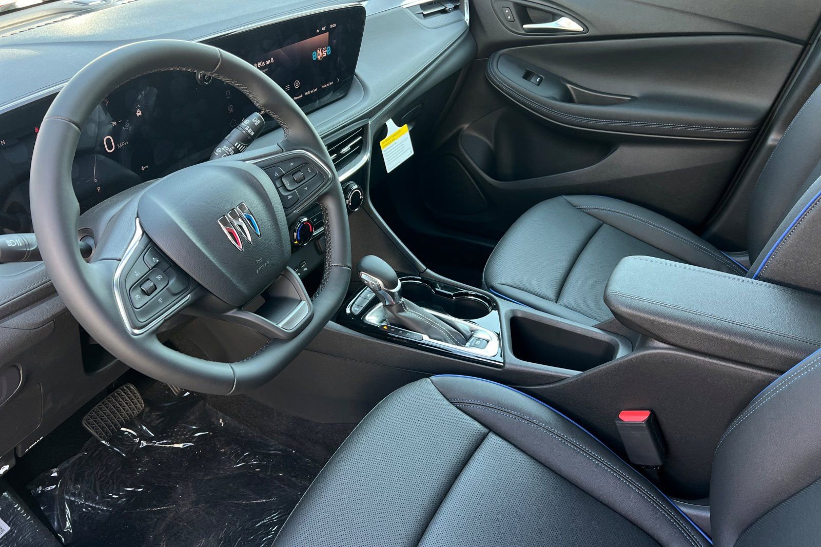 New 2026 Buick Encore GX Sport Touring FWD image 8
