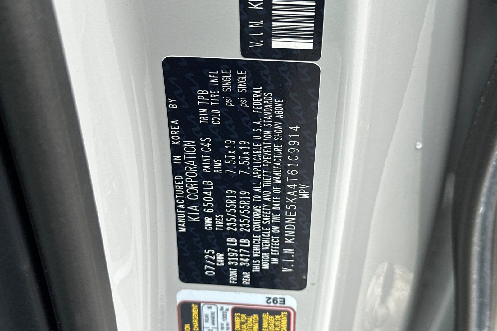 New 2026 Kia Carnival SX image 29