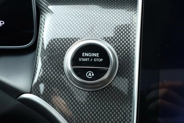 Certified 2026 Mercedes-Benz GLC 300 image 17
