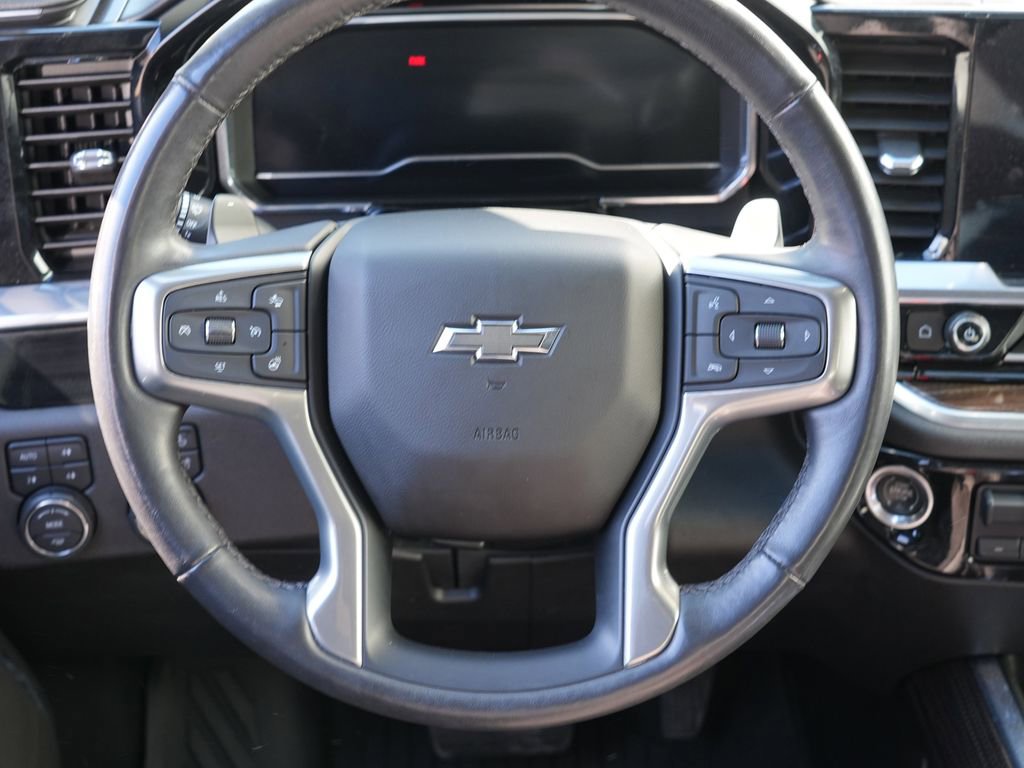Used 2023 Chevrolet Silverado 1500 RST AWD/4WD image 24