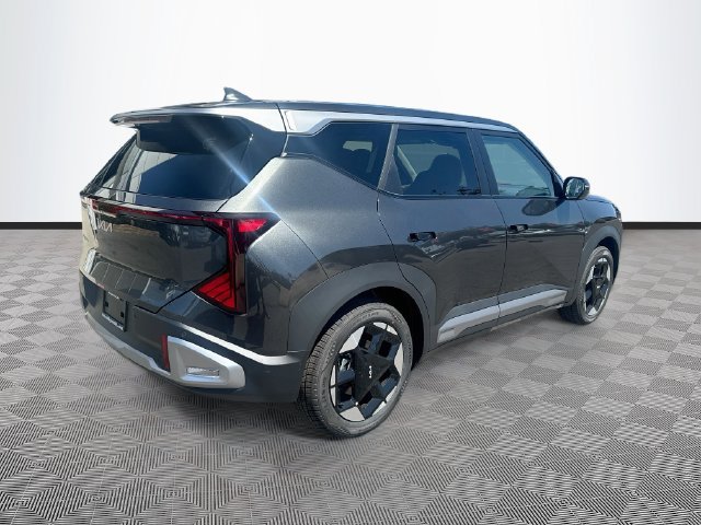 New 2027 Kia Seltos S FWD image 7