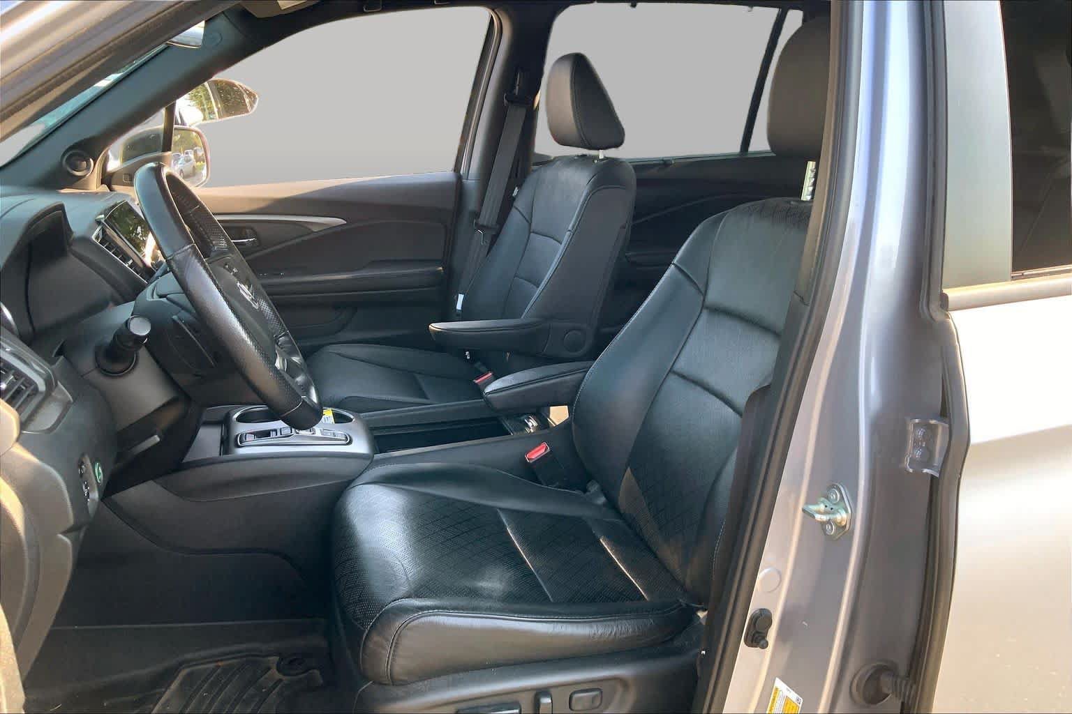 Used 2019 Honda Passport EX-L image 8