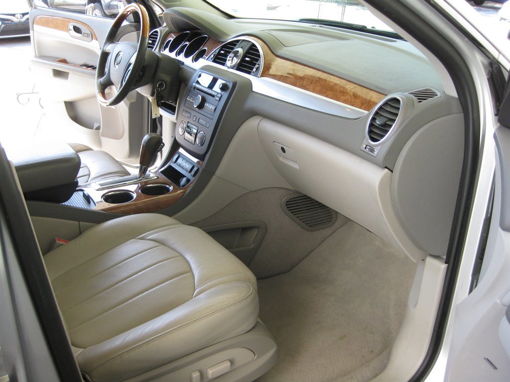 Used 2012 Buick Enclave Premium w/ Trailering Provision Package FWD image 37