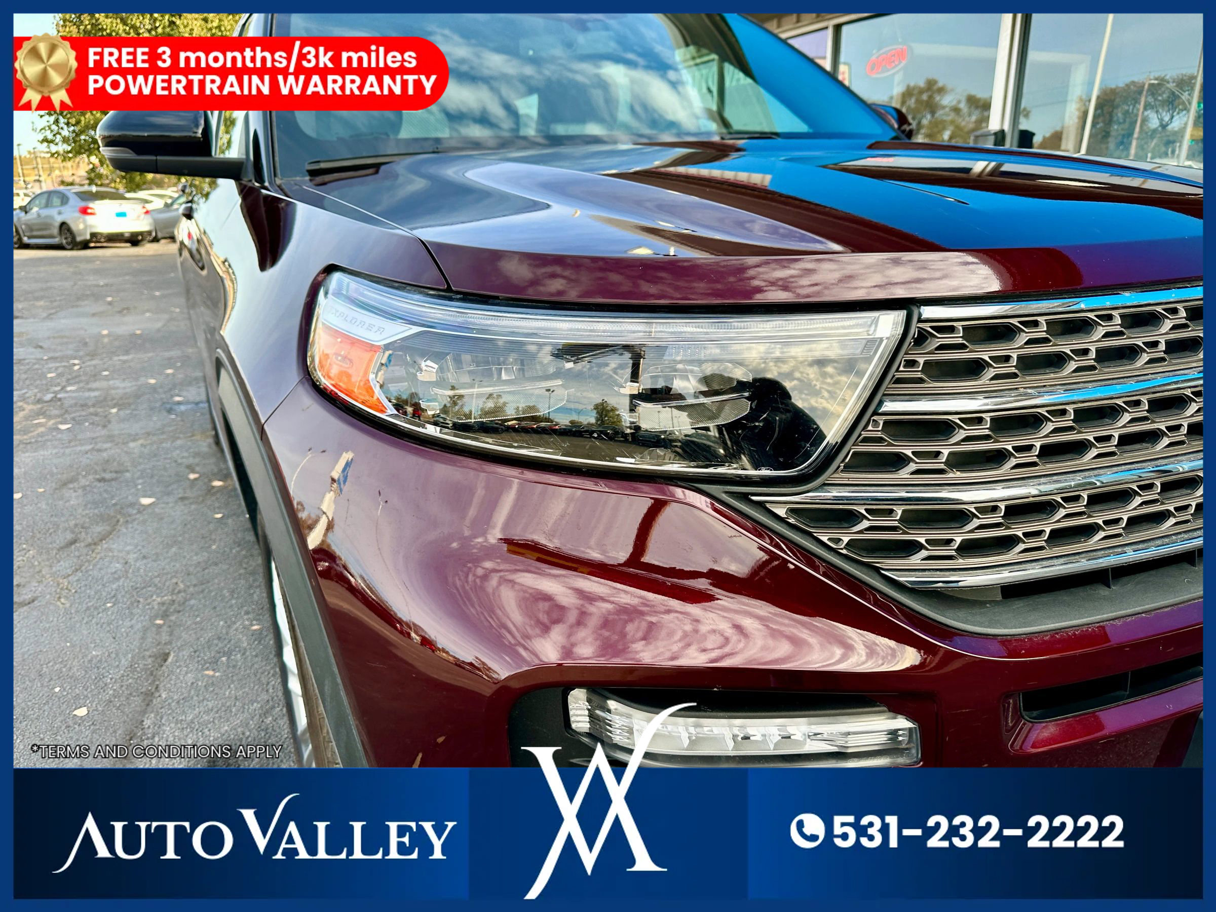 Used 2022 Ford Explorer King Ranch w/ Premium Technology Package image 11