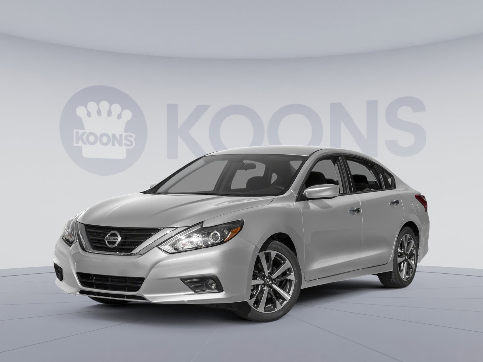 Used 2016 Nissan Altima 2.5 SR FWD image 1