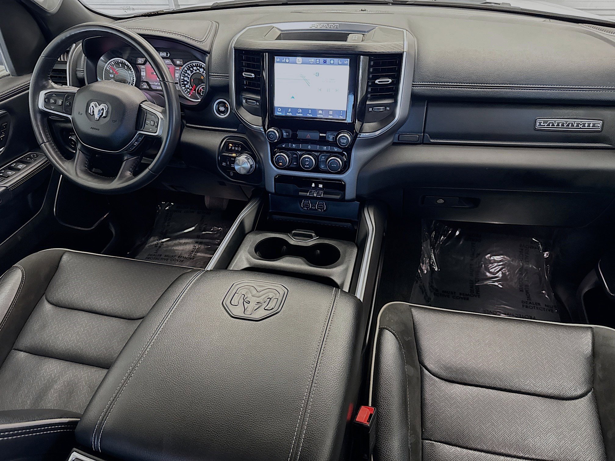 Used 2024 RAM 1500 Laramie image 12