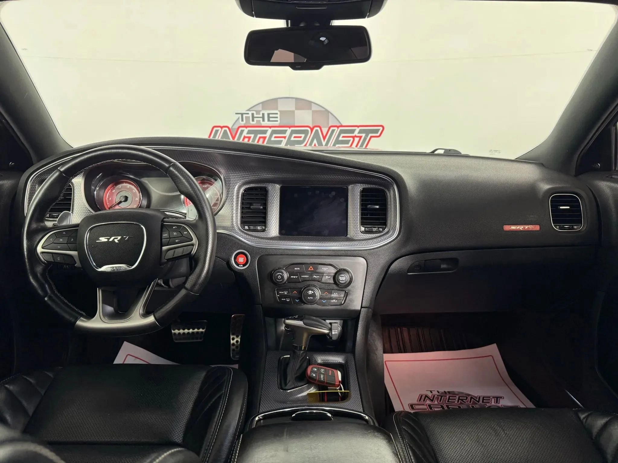Used 2018 Dodge Charger SRT Hellcat RWD image 11