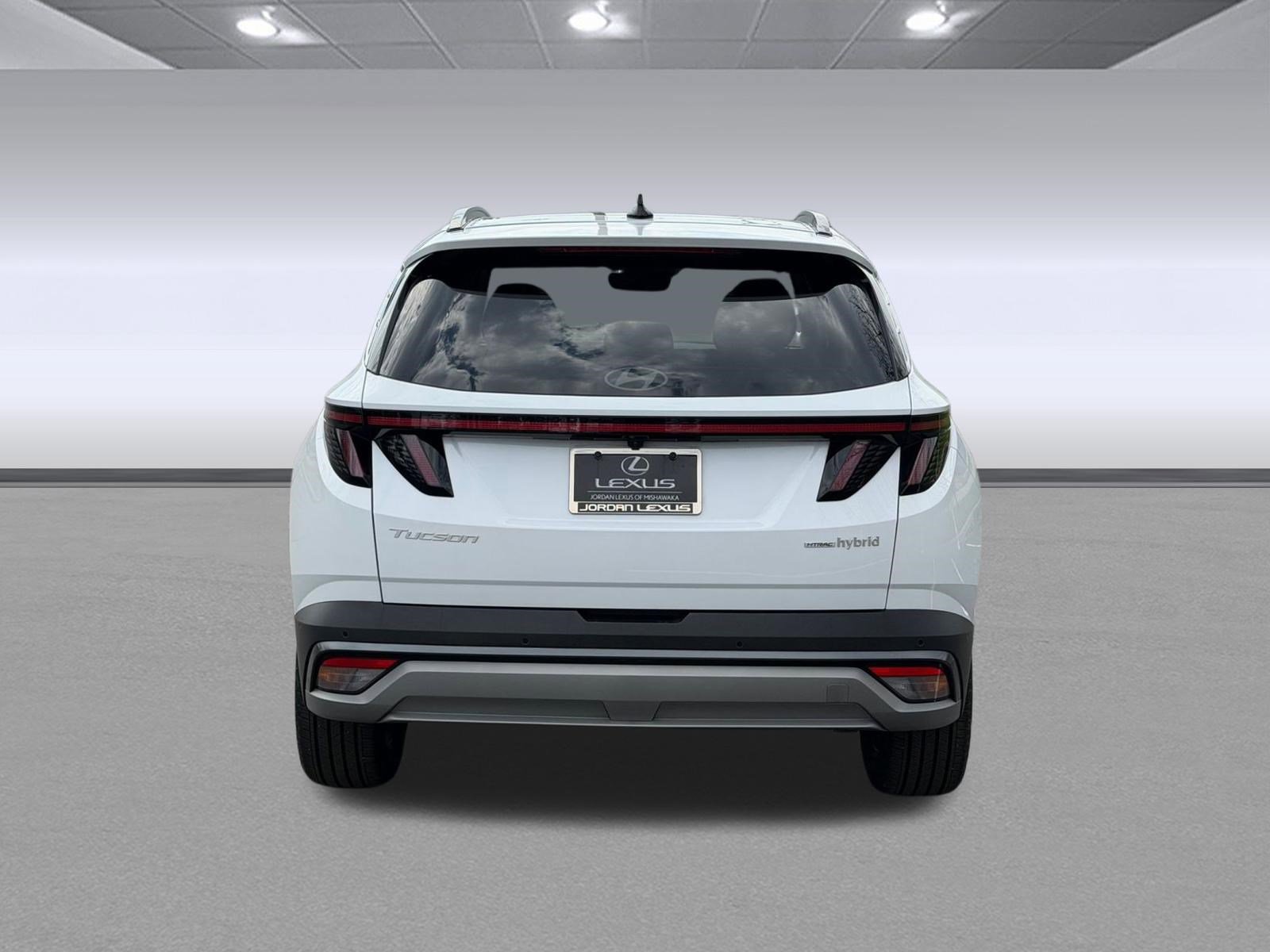 Used 2025 Hyundai Tucson Limited image 9